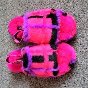 Girls Ugg slippers